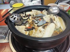 -菌之家·专业纯野生菌火锅·特色炒菌
