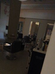 -Mentor Hair Salon