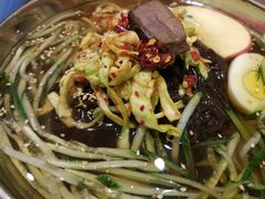 -百年石锅饭·朝鲜族传统民餐