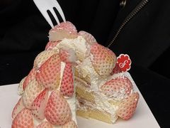 -花花卷卷·鲜食蛋糕(静安久光百货店)