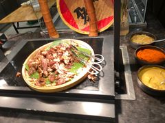 -亚龙湾希尔顿自助餐厅·海鲜·烧烤·沙滩BBQ·现场乐队