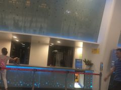 -冰纷万象滑冰场(深圳万象城店)