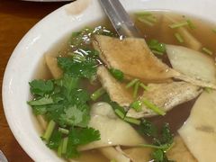 咯吱汤-王庄子肉饼馅饼