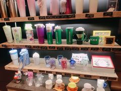 -星巴克(七宝领展广场1F店)