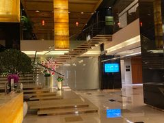 -上海龙之梦万丽酒店