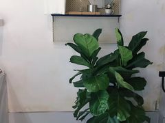 -UNI UNI(环亚凯瑟琳店)