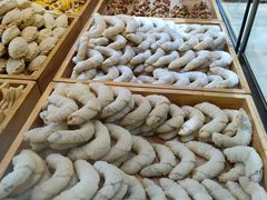 -玛尔哈巴·塔塔尔糕点(华侨小区店)
