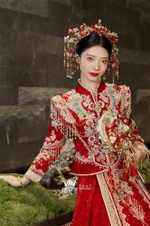 点击看大图 -艾拉·女王婚纱礼服馆