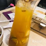 鸡腿菇,木耳,青豆,藕,吃点素菜感觉也不错,很爽口