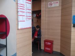 -麦当劳(乳山路店)