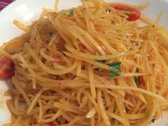 -香巴拉云南餐厅(华莱坞店)