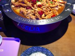 -胖哥俩肉蟹煲(石家庄勒泰中心店)