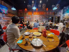 大堂-蚝堡海鲜·威海菜·海肠捞饭·烧烤·亚洲吃蚝公司(幸福门店)