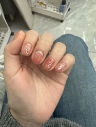-七彩虹美甲美睫 半永久