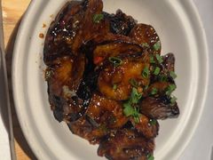 -八府香鸭·啫啫煲(华山路店)