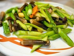 芦笋鸡枞菌-君霖私家菜(春柳店)