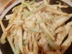 -霄汉牛三鲜湖北砂锅菜(万松园2店)