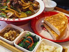 -鲁南仔·滕州炒鸡(经三路店)