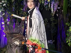 -魔法日记三坑cosplay换装自拍体验馆