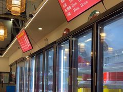 -杨老板·海鲜集市火锅·鲜切牛肉(中防万宝店)