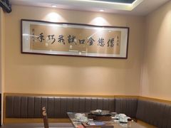 -胡须佬鸡煲四季火锅店(石厦西村直营店)