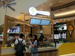 -Inside Scoop Suria KLCC