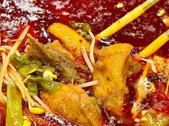 -肖肖酸萝卜鱼火锅(总店)