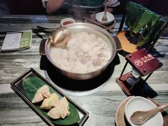 -大头椰·椰子鸡火锅(南宁万象城店)