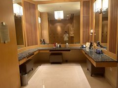 -深圳星河丽思卡尔顿酒店