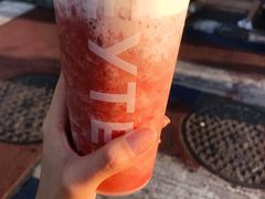 -喜茶(北京华贸购物中心店)
