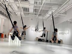 -Jumphai室内蹦极运动