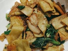 -黄泥岗·地道湖北菜(奥特莱斯店)