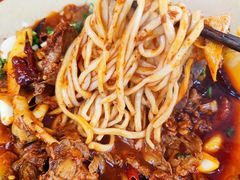-方铲铲·成都板凳面(滨江银泰店)