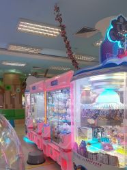 -莫莉幻想儿童乐园(武汉金银潭永旺店)