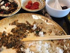 -桂林小吃街(桂林国际机场店)