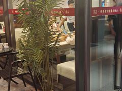 -煲王粤菜餐厅(中侨中心店)