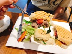 美味烤牛柳三明治-Jamaicablue Coffeeshop(中央广场店)