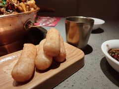 蛋酥软糍粑-老佛爷铜炉蛙锅(东门老街店)