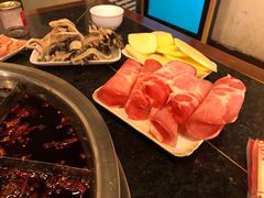 -邓莽子老火锅(中兴路总店)