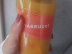 -星巴克(杭州西湖银泰1F店)
