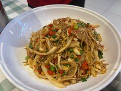 -彭耕记猪油炒小菜(吉联mall店)