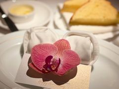 餐前面包黄油-壳里西餐厅Coquille Seafood Bistro(蒙自路店)