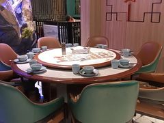 -老周家酱卤猪蹄私房菜(克拉玛依西街店)