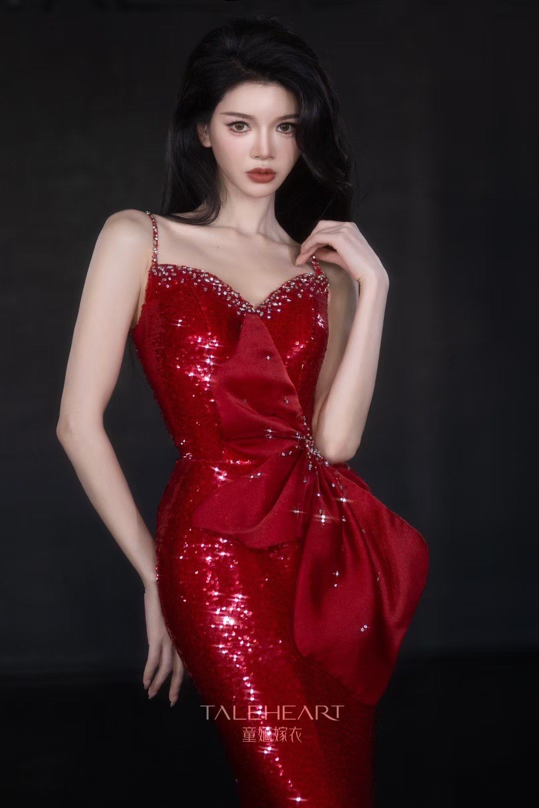 新娘的红色精美礼服