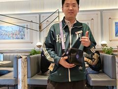 -必胜客(欢乐颂店)