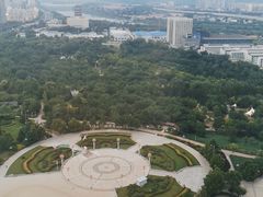 -滨河世纪广场公园