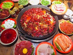 -四小区火锅·巷子里的重庆火锅(花照壁店)