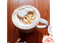 焦糖拿铁咖啡-星巴克臻选(沈阳大悦城店)