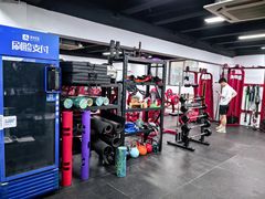 -坚果健身24小时工作室(定西路店)