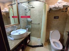 -花水湾第一村温泉大酒店